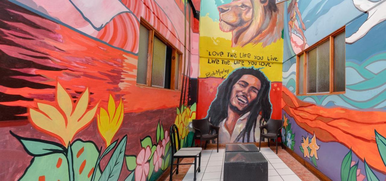Yaki Hostel Lima Extérieur photo